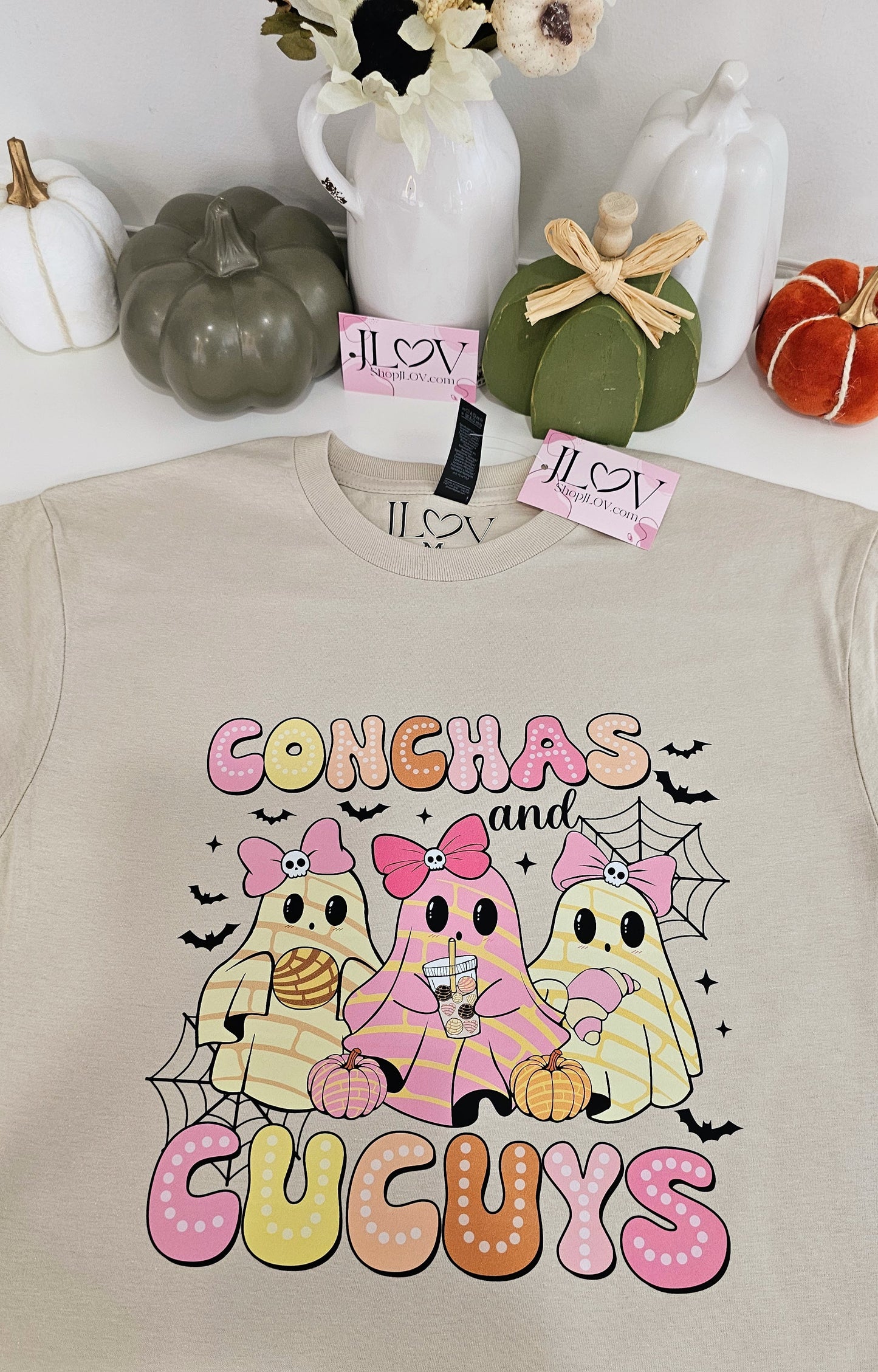 Conchas & Cucuys T-Shirt