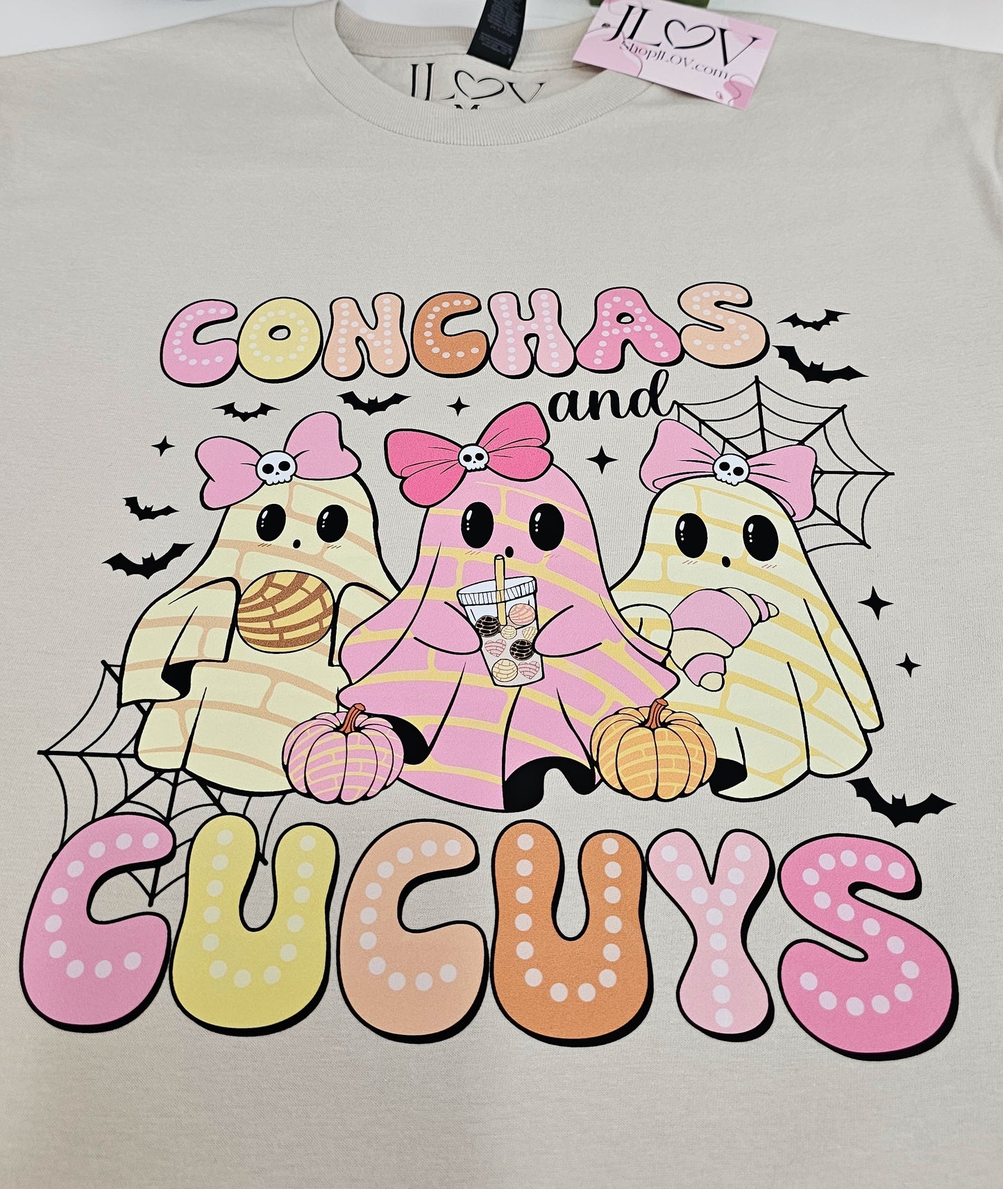 Conchas & Cucuys T-Shirt