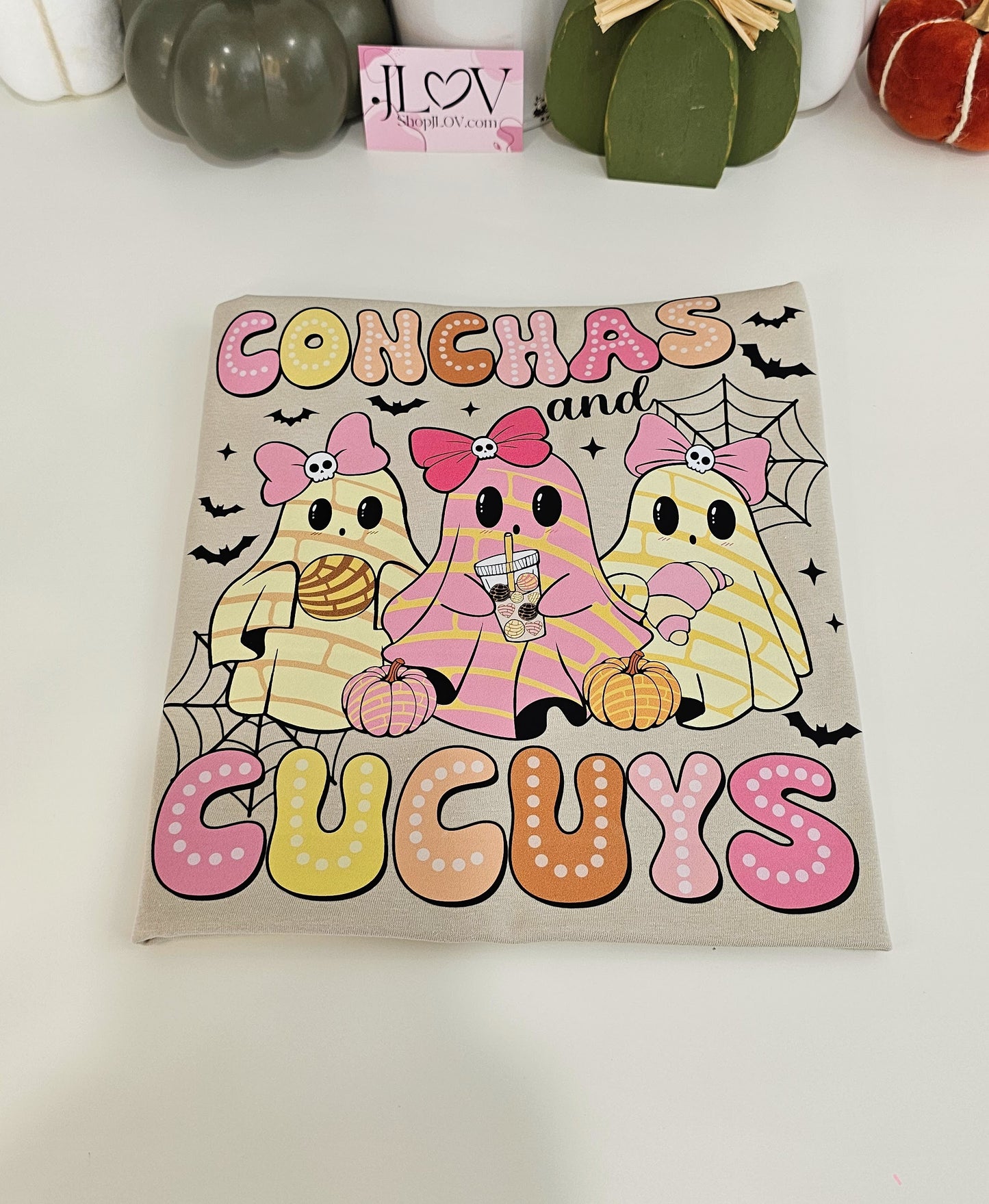 Conchas & Cucuys T-Shirt