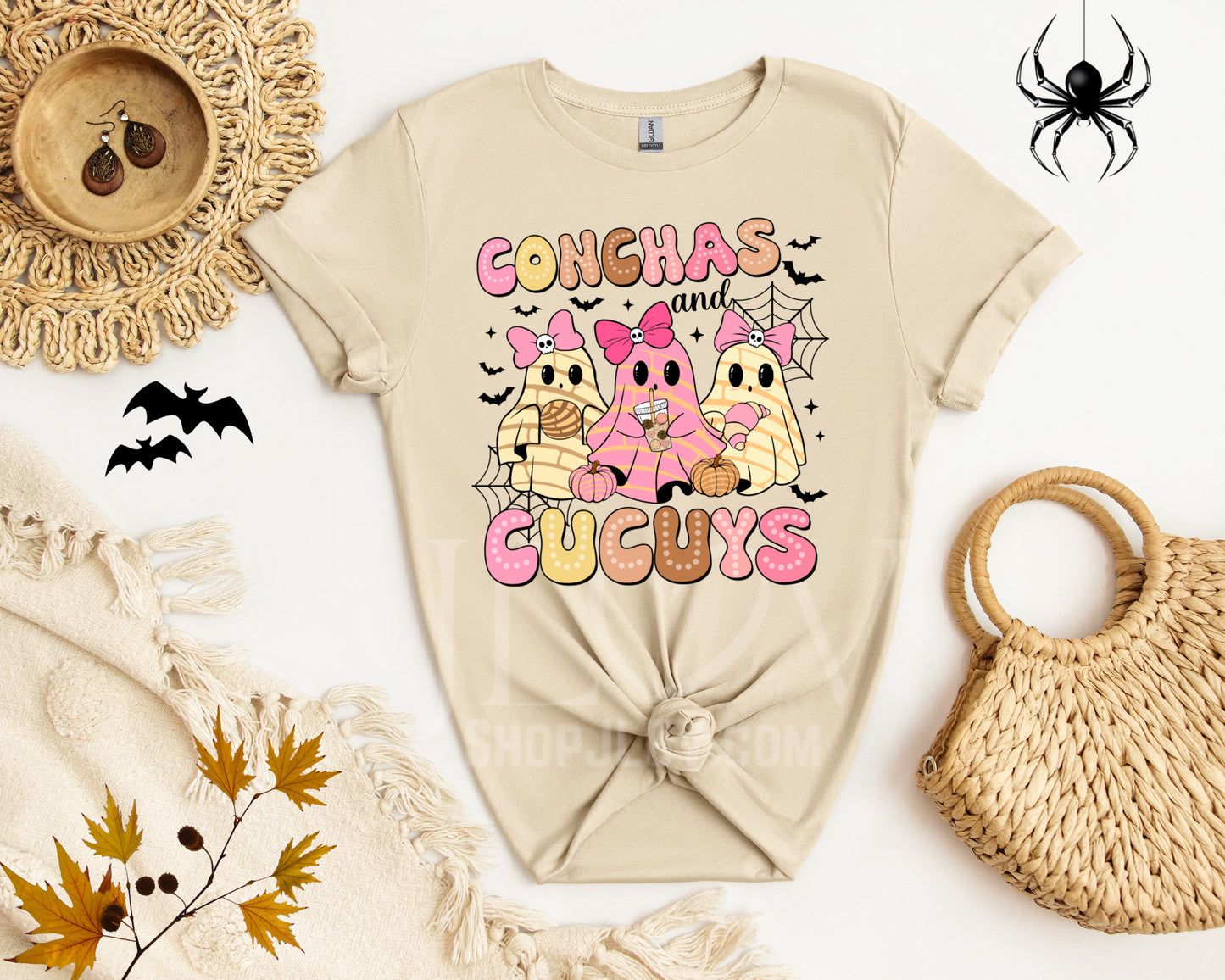 Conchas & Cucuys T-Shirt