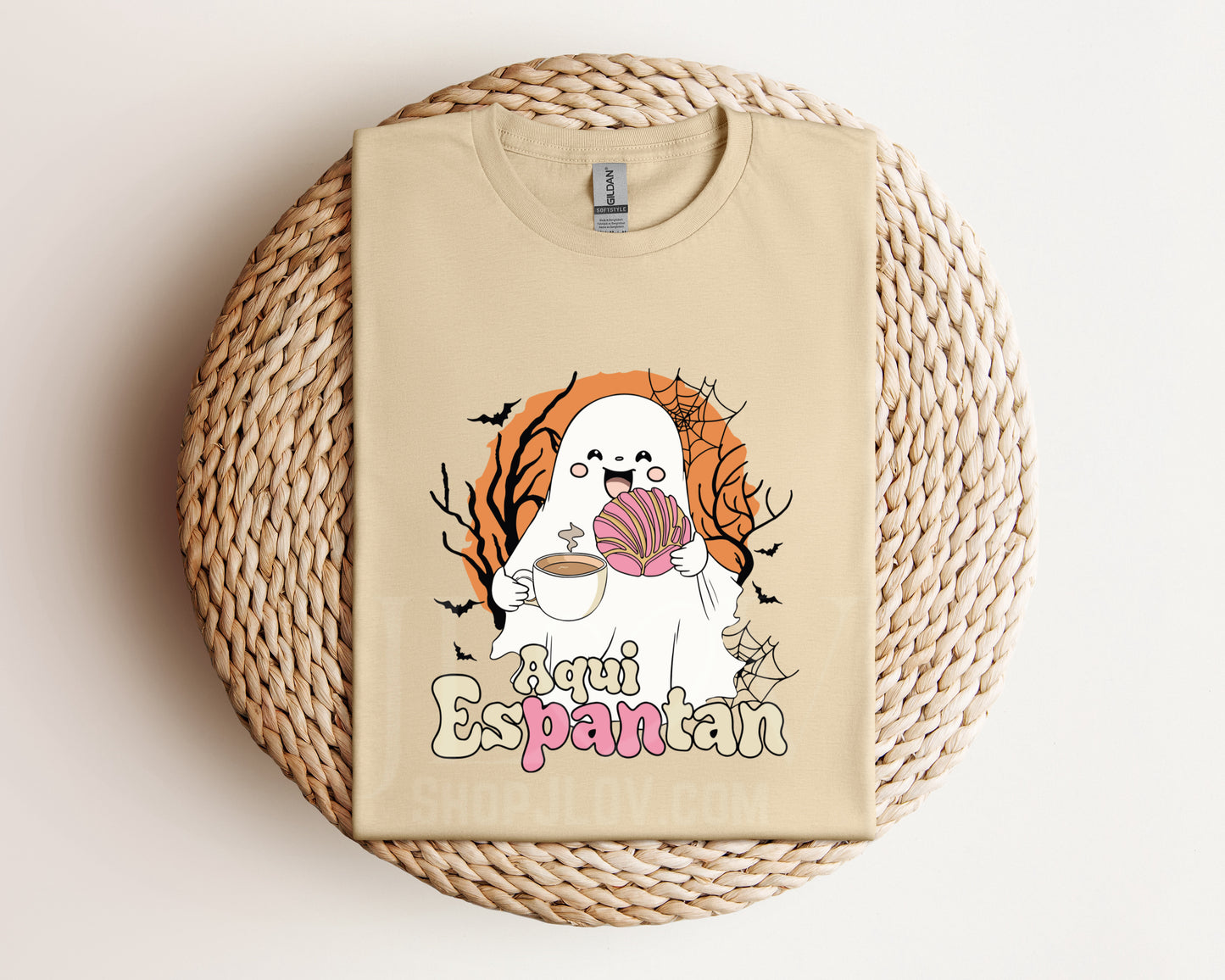 Aqui Espantan T-Shirt