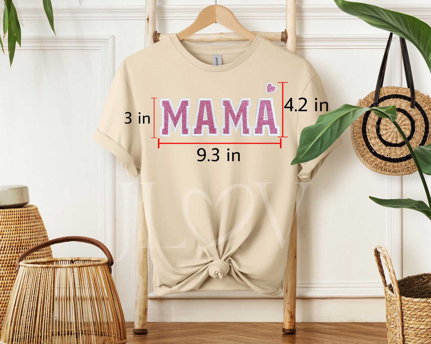 Blusa Con Bordado MAMÁ Y Glitter / MAMÁ T-Shirt